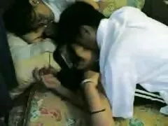 सुंदर फुल एचडी में सेक्सी मूवी श्यामला Anella उसके शरीर को छूता है और उसकी बिल्ली हस्तमैथुन करता है