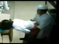 कड़ी मेहनत वाली काली औरत की चुदाई की, और फिर अपनी फुल सेक्स हिंदी मूवी चुदाई पूरी की