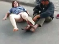 हॉर्नी केंद्र एक शर्त के लिए एक डिक बेकार फुल मूवी एचडी सेक्सी है